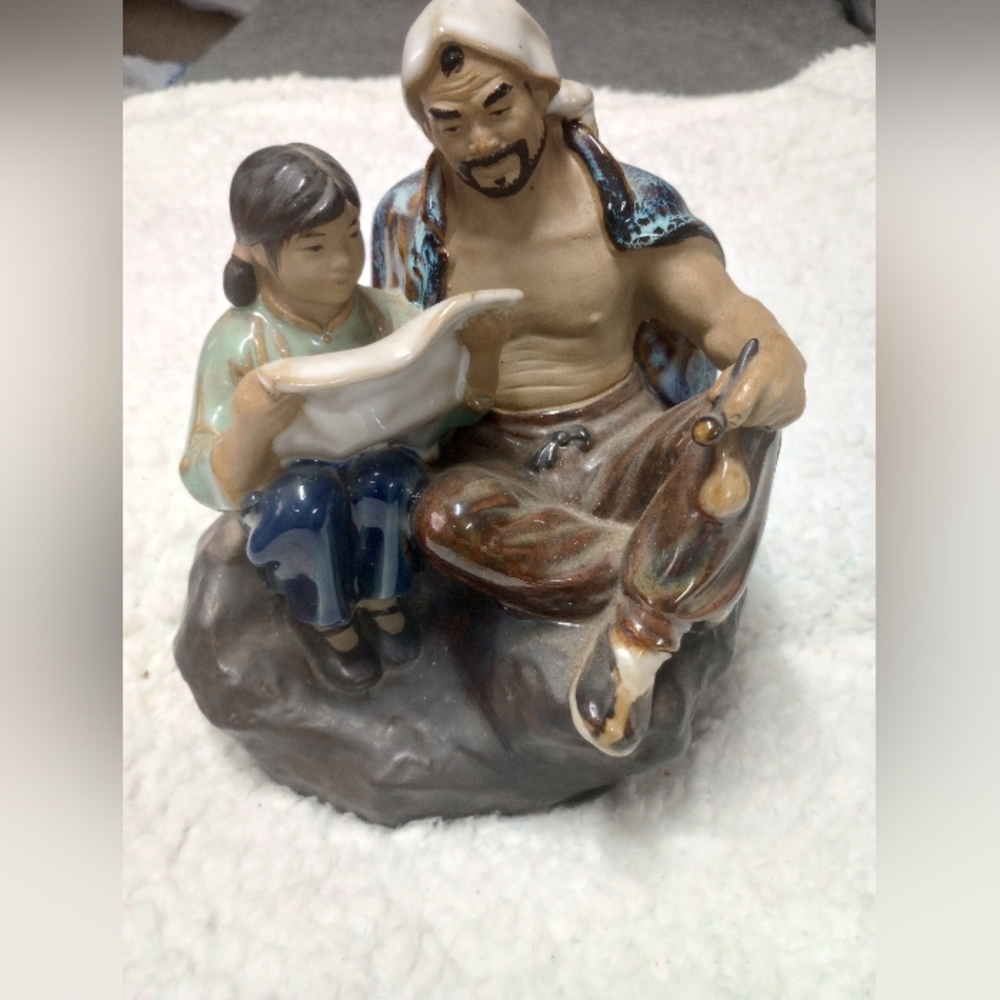 Vintage Shiwan Chinese mud men figurine father and daughter